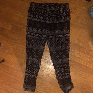 These are cute pants that aren’t stretchy put cute